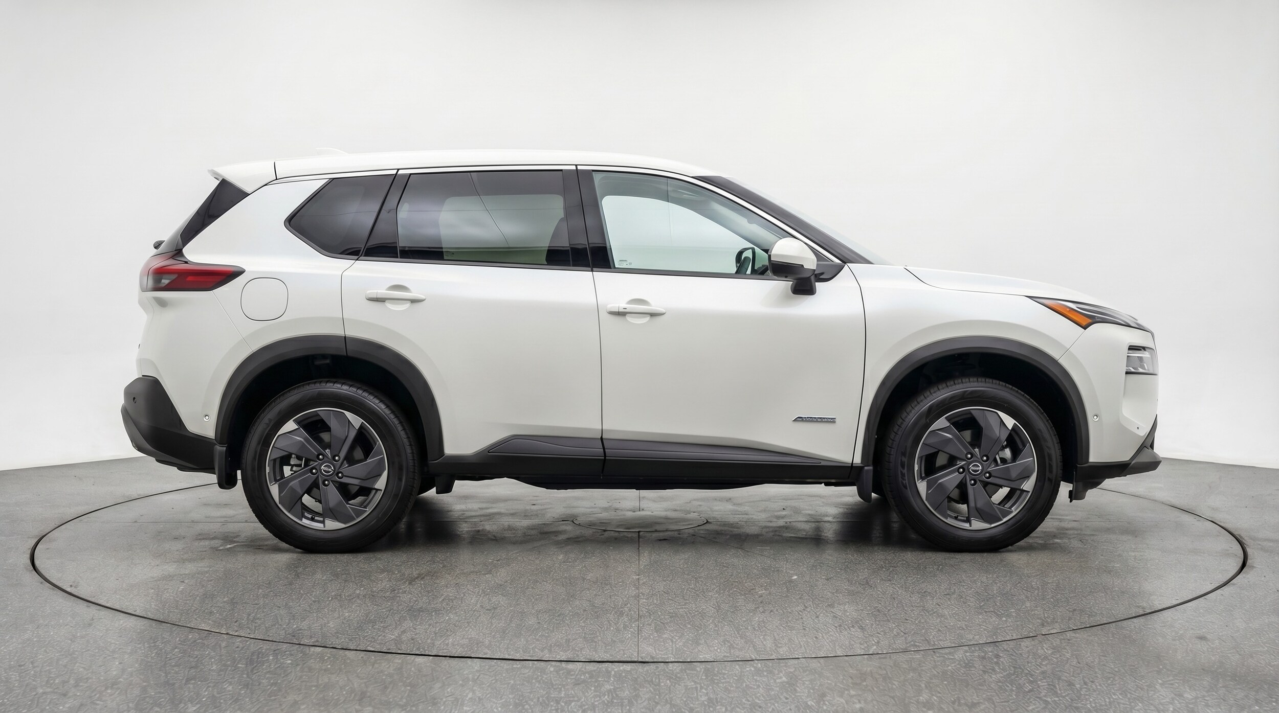 Thumbnail: 2025 Nissan Rogue - 8