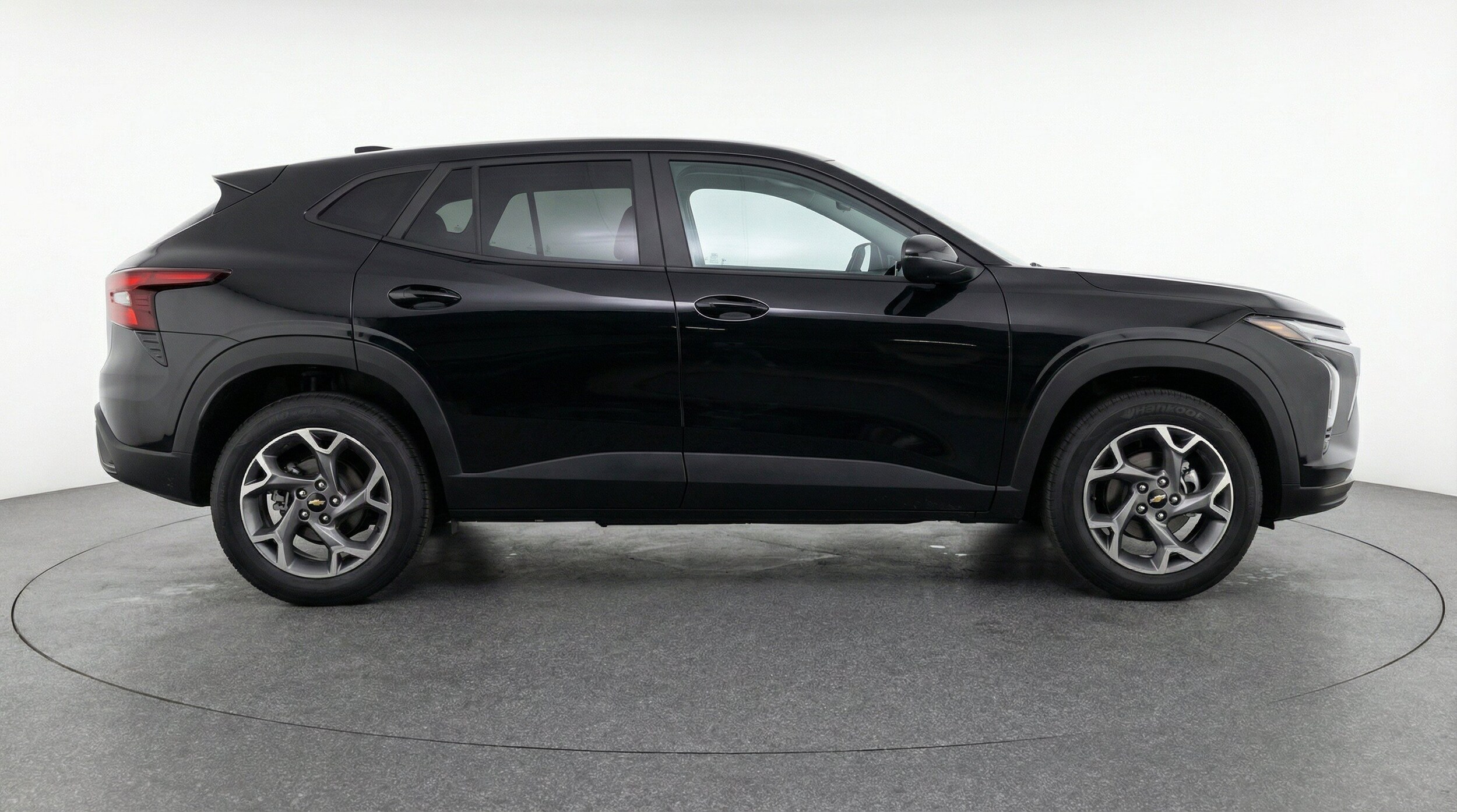 Thumbnail: 2025 Chevrolet Trax - 11