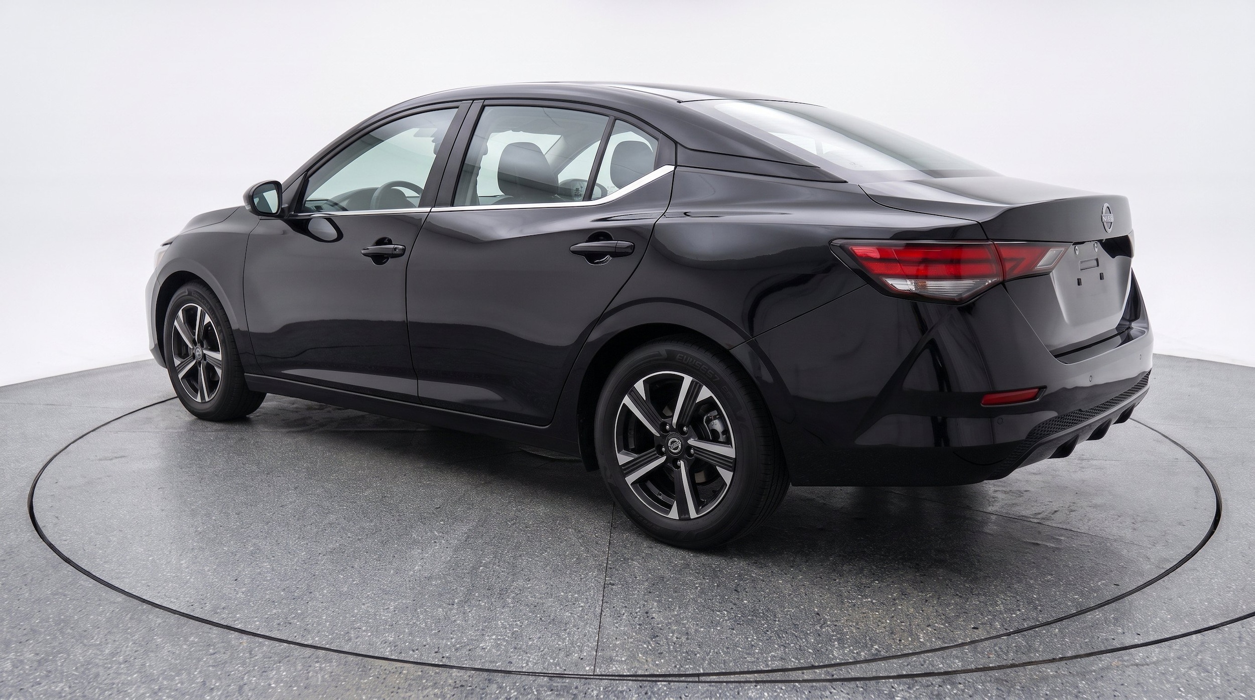 Thumbnail: 2025 Nissan Sentra - 6