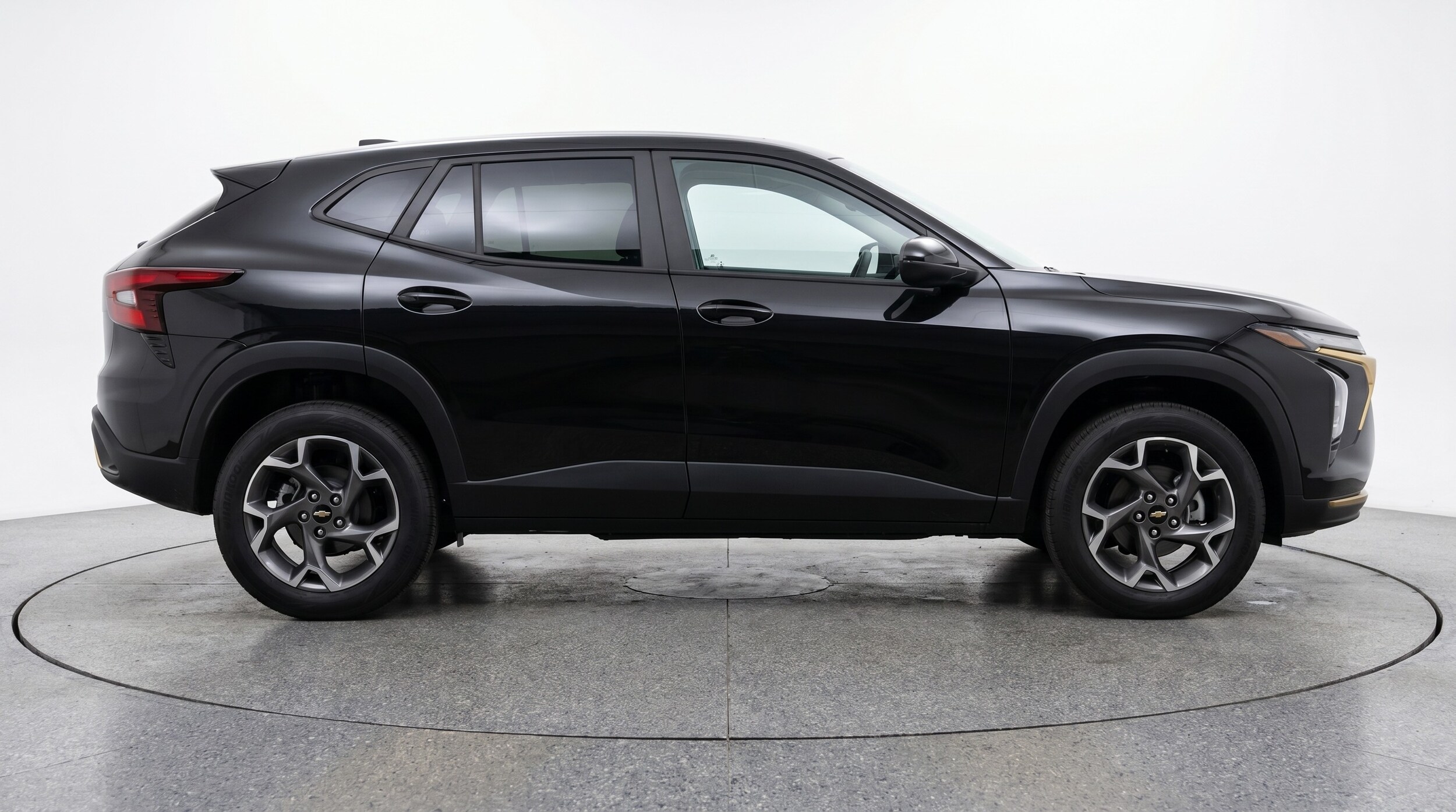 Thumbnail: 2025 Chevrolet Trax - 8