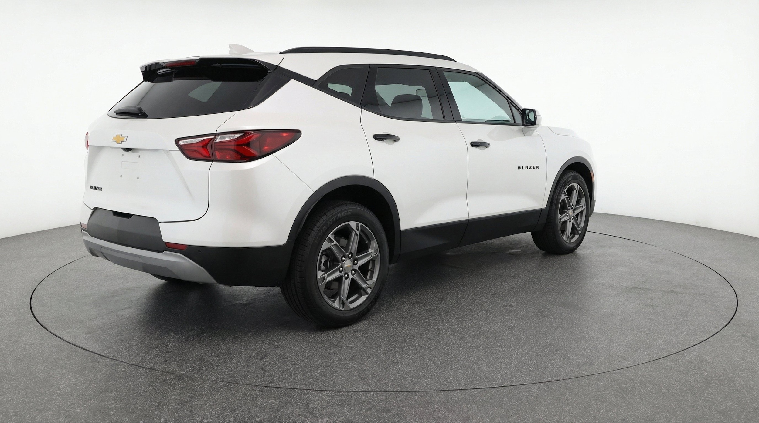 Thumbnail: 2025 Chevrolet Blazer - 9