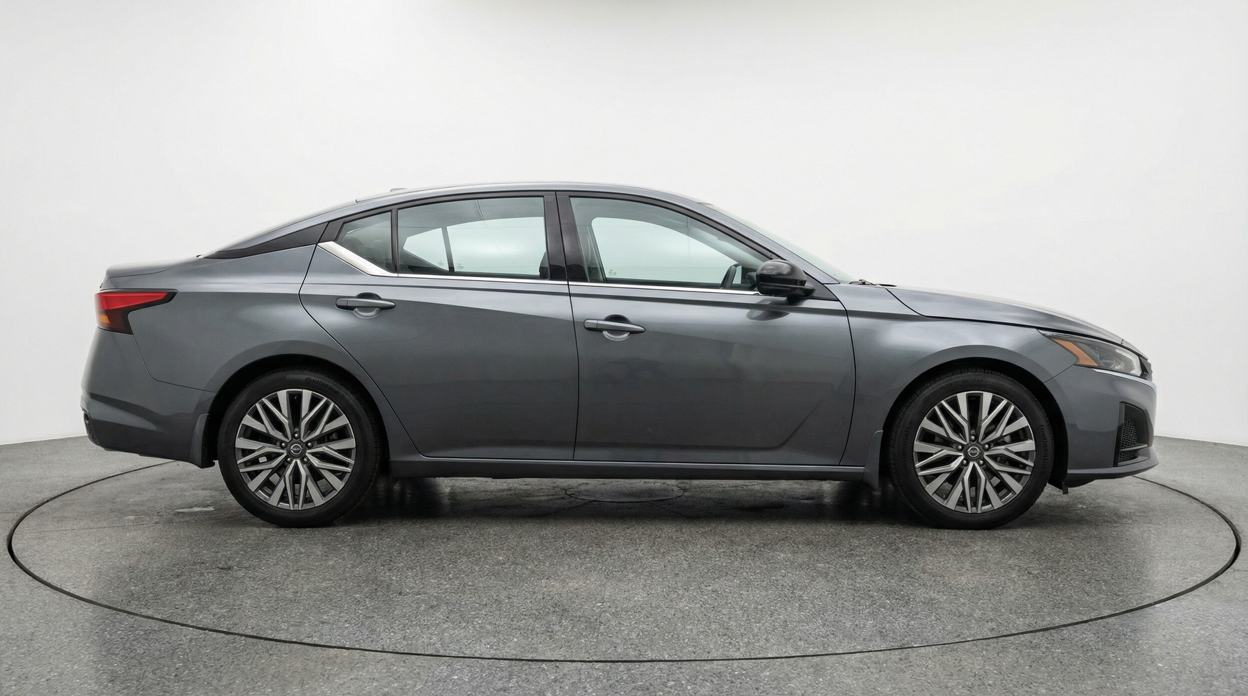 Thumbnail: 2025 Nissan Altima - 8