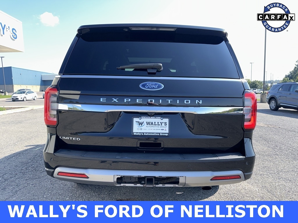 Used 2022 Ford Expedition Limited with VIN 1FMJU2AT6NEA26024 for sale in Nelliston, NY