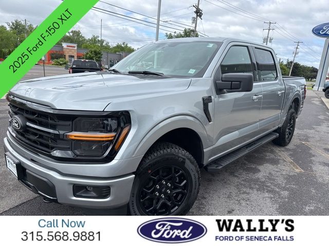 2025 Ford F-150 XLT photo 4