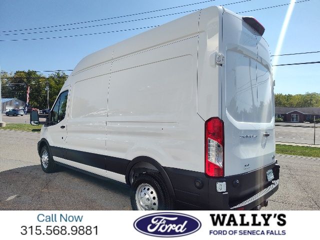 2025 Ford Transit photo 4