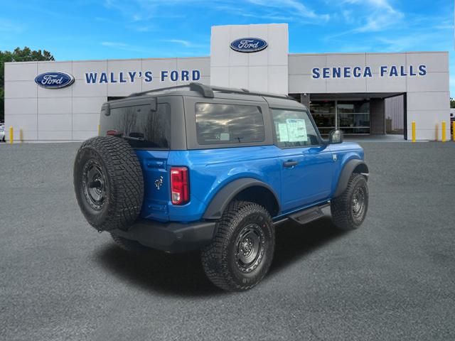 2024 Ford Bronco Big Bend photo 2