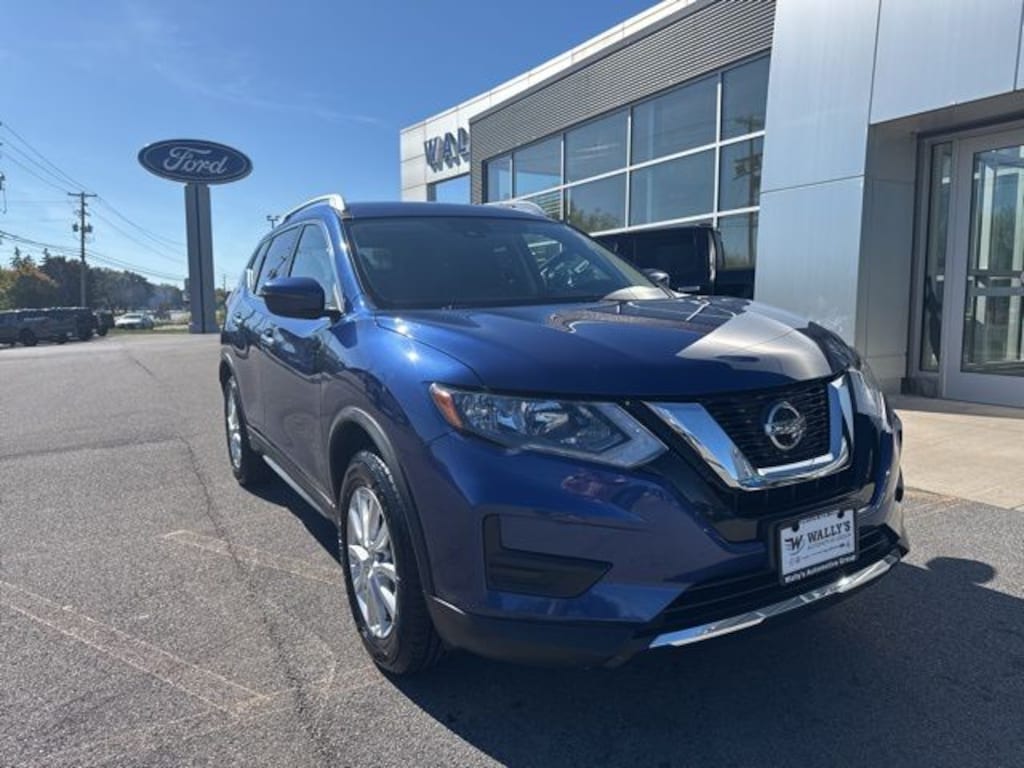 Used 2020 Nissan Rogue SV SUV