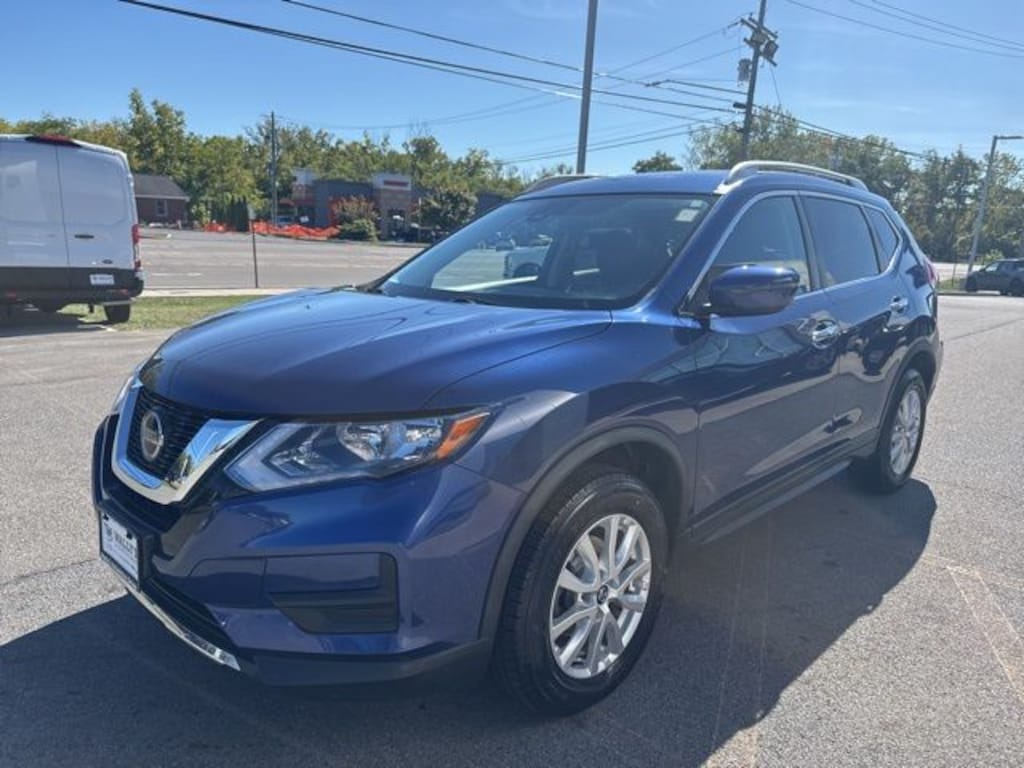 Used 2020 Nissan Rogue SV SUV