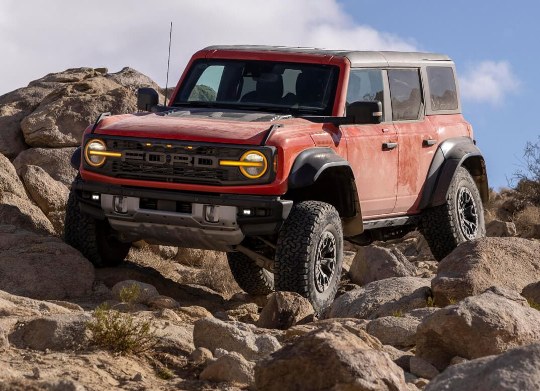 Ford Bronco vs. Toyota 4Runner Dimensions & Size