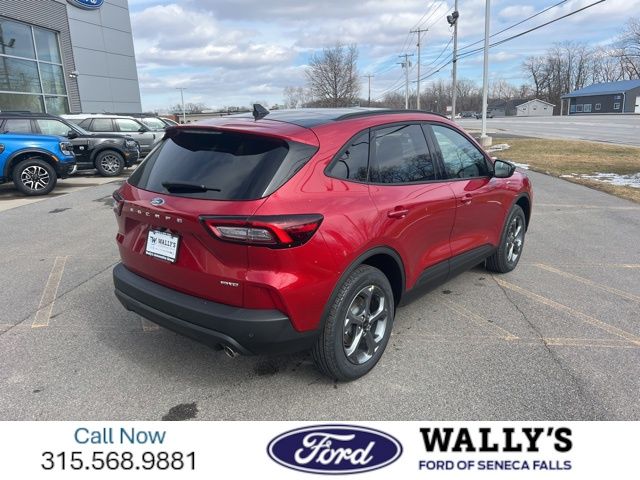 2025 Ford Escape ST-Line photo 3