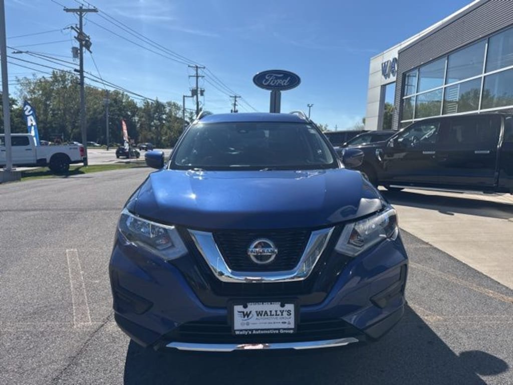 Used 2020 Nissan Rogue SV SUV