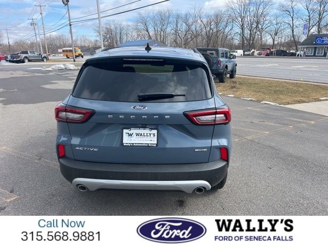 2025 Ford Escape Active photo 3