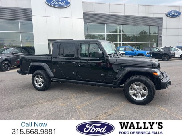 Used 2021 Jeep Gladiator Freedom with VIN 1C6HJTAG6ML577298 for sale in Seneca Falls, NY