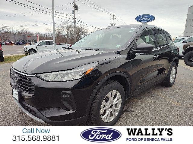 Used 2025 Ford Escape Active with VIN 1FMCU9GN3SUA02923 for sale in Seneca Falls, NY