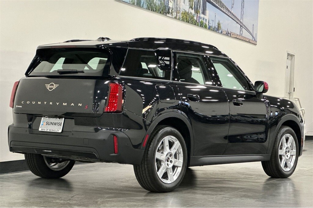 2025 Mini Countryman ALL4 S photo 4