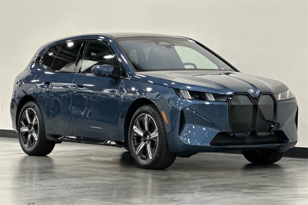 New 2026 BMW iX xDrive45 SUV