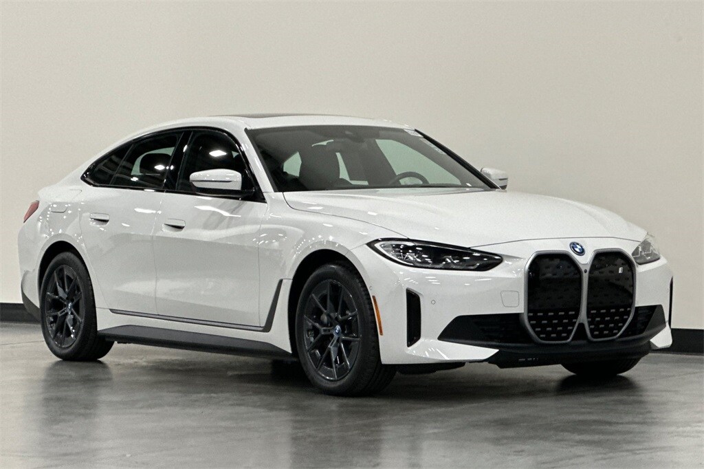 2023 Bmw i4 eDrive35 photo 2