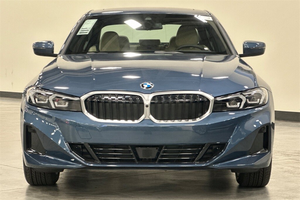 2026 Bmw 330i photo 3