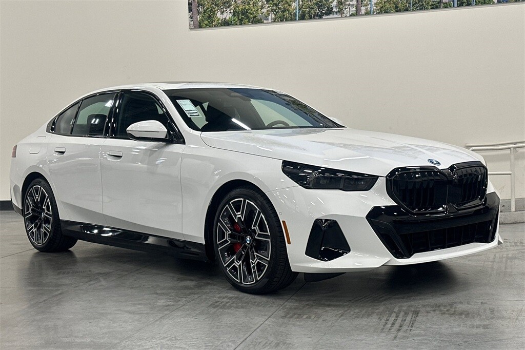 New 2026 BMW i5 eDrive40 Sedan