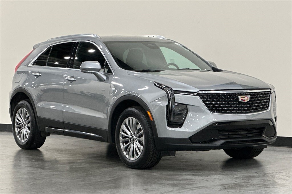Used 2025 CADILLAC XT4 Premium Luxury SUV