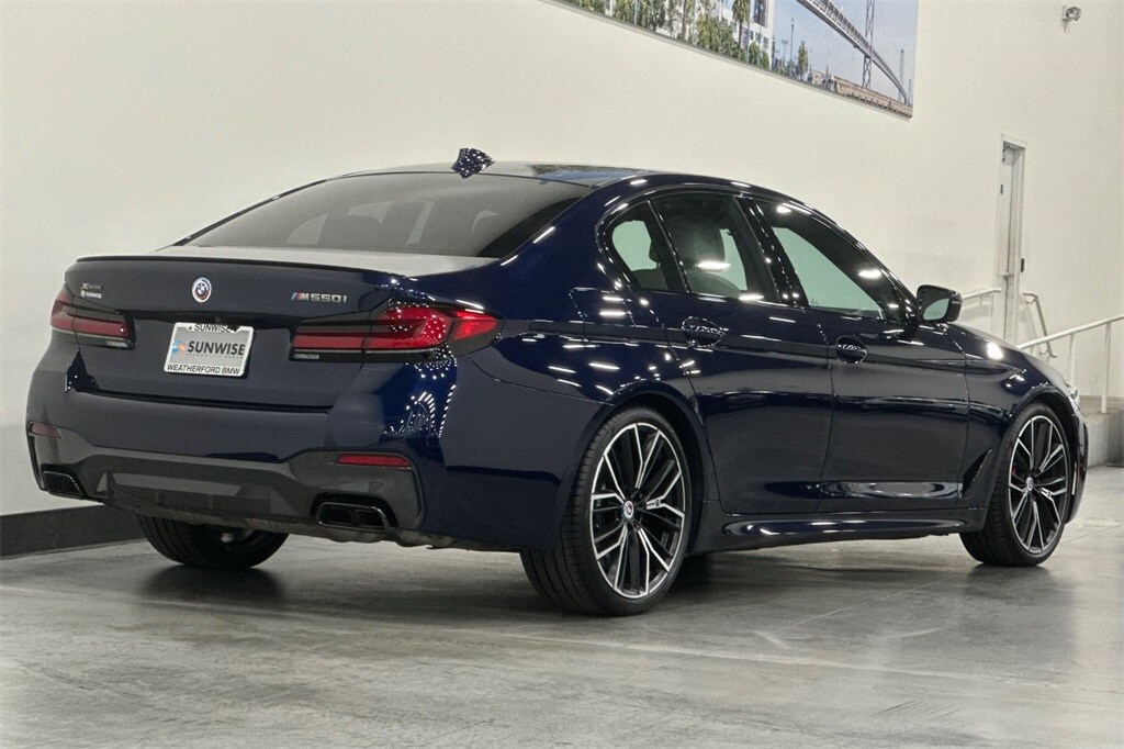 2023 Bmw M550i xDrive photo 4