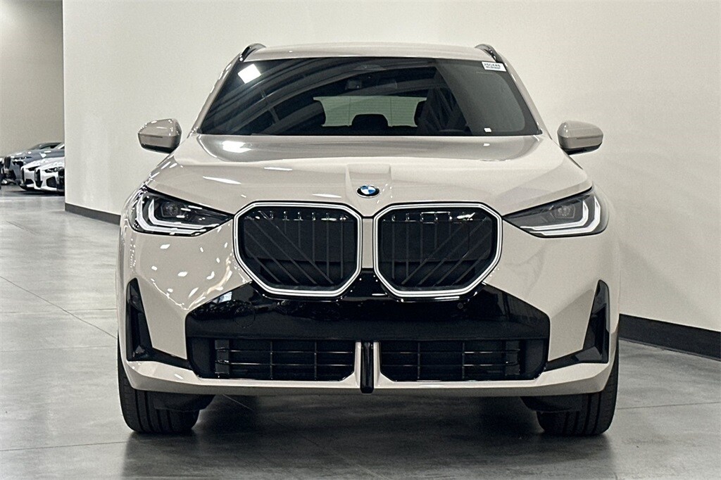 2026 Bmw X3 photo 3