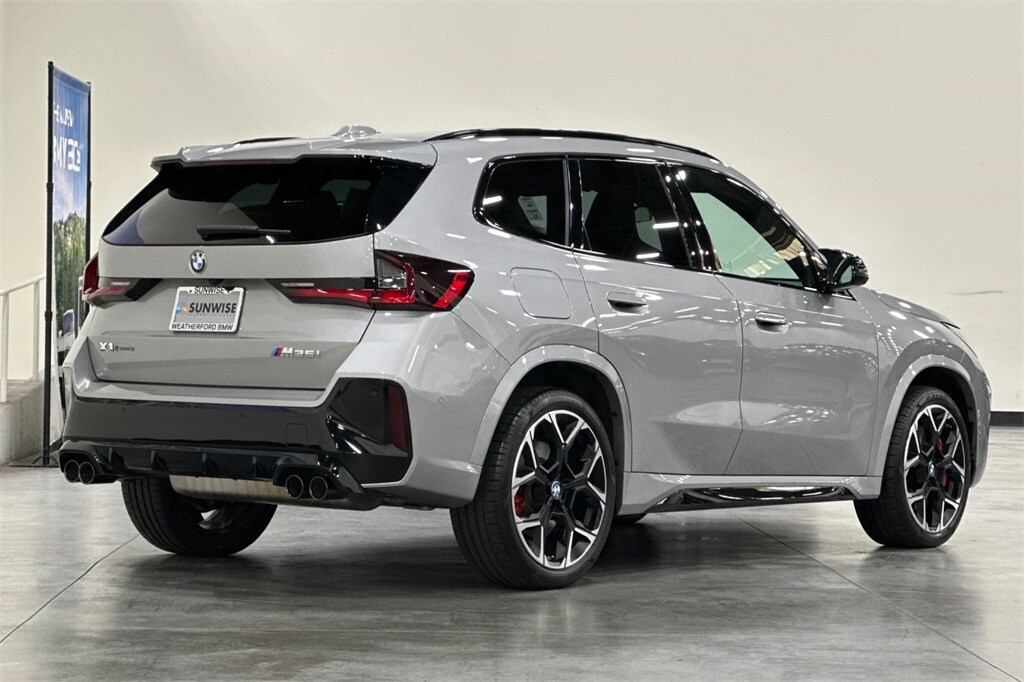 2025 Bmw X1 M35i photo 4
