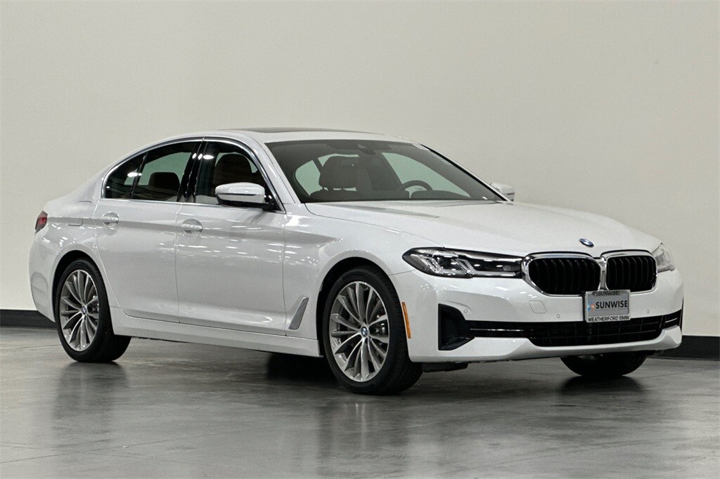 2023 Bmw 530i 5-Series photo 2