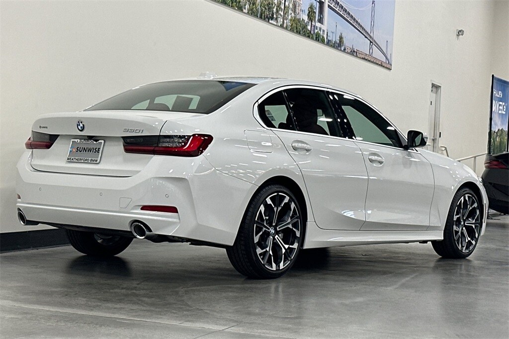 2025 Bmw 330i photo 4
