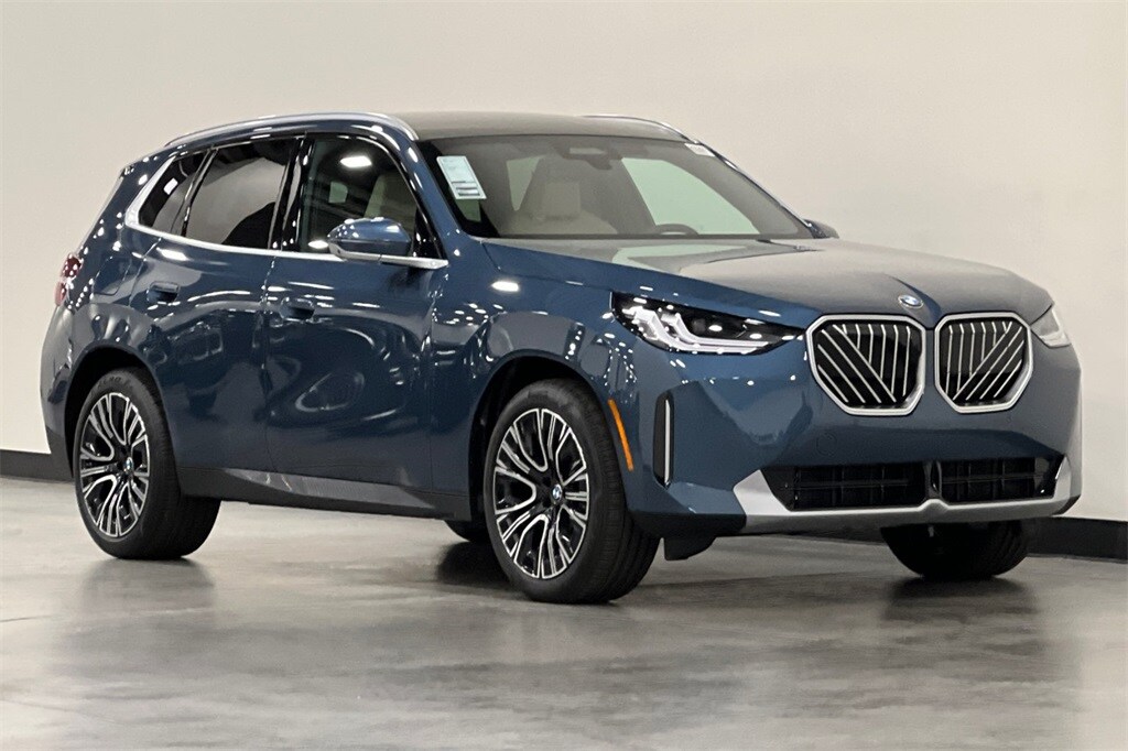 New 2026 BMW X3 30 xDrive SUV