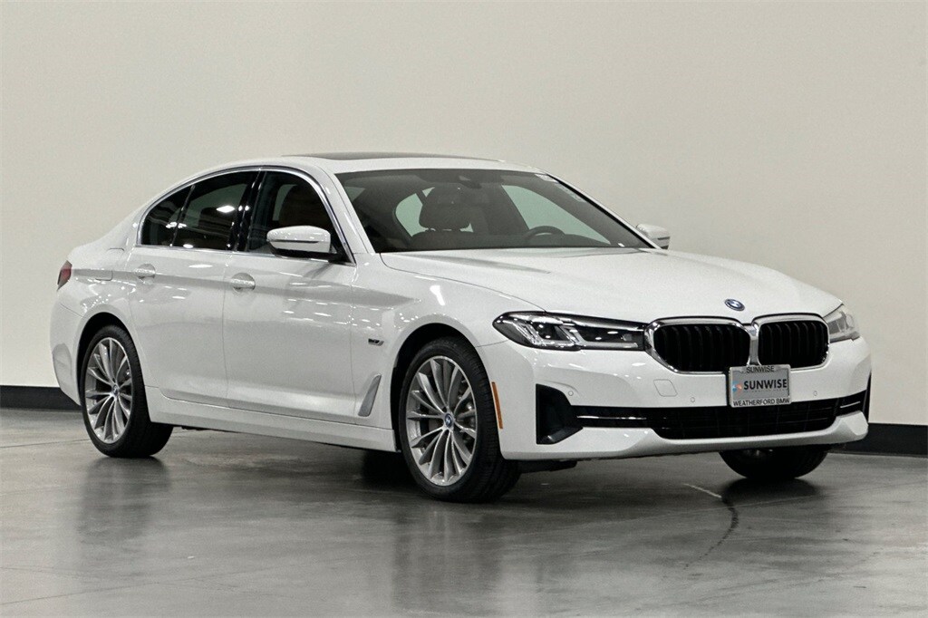2023 Bmw 530e photo 2