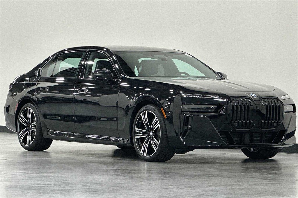 New 2024 BMW 760i For Sale at Weatherford BMW VIN WBA33EJ09RCP03153