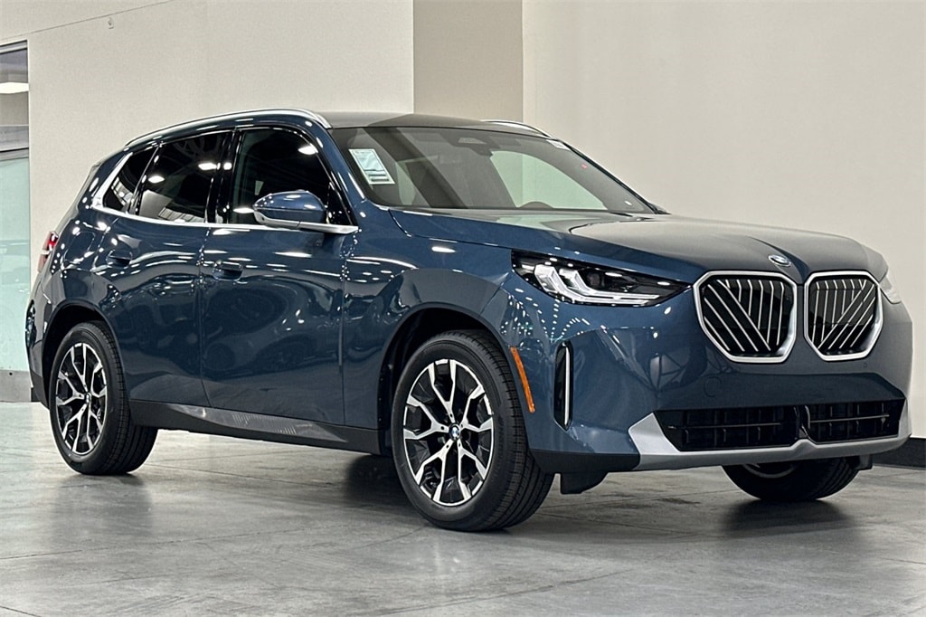 New 2026 BMW X3 30 xDrive SUV