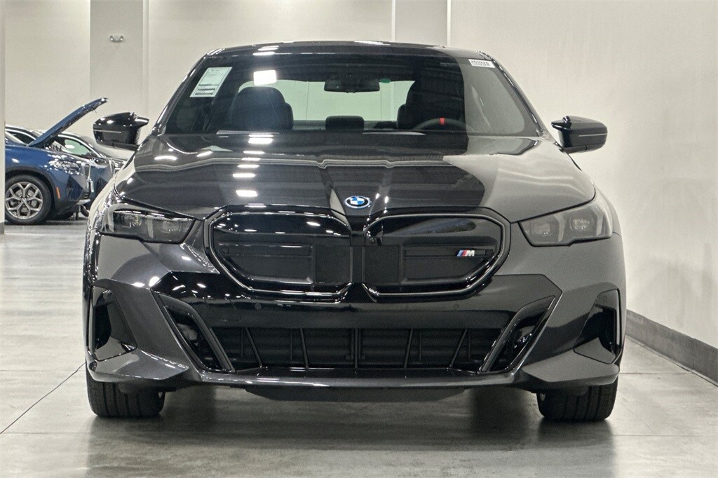 New 2025 BMW i5 M60 Sedan