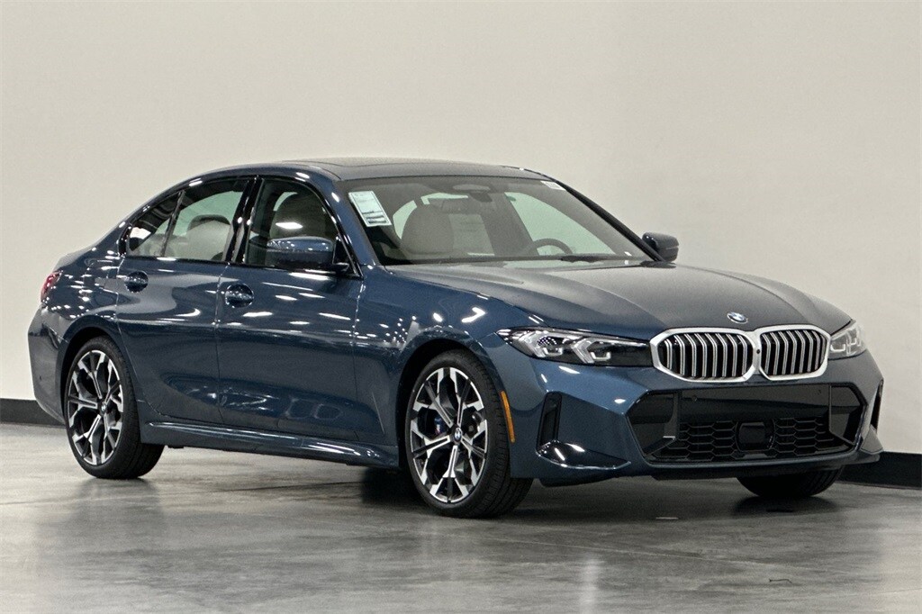 New 2026 BMW 330i NA Sedan