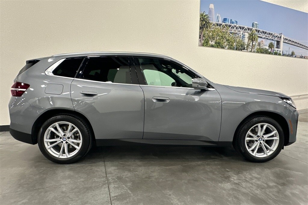 2025 Bmw X3 30x Drive photo 3