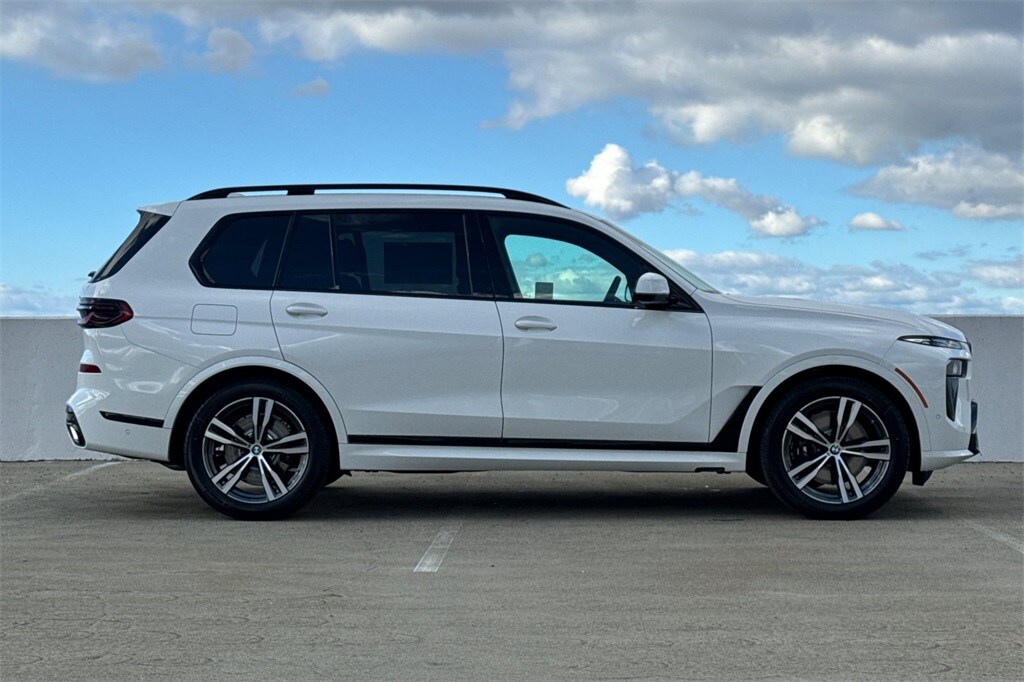 2026 Bmw X7 xDrive40i photo 3