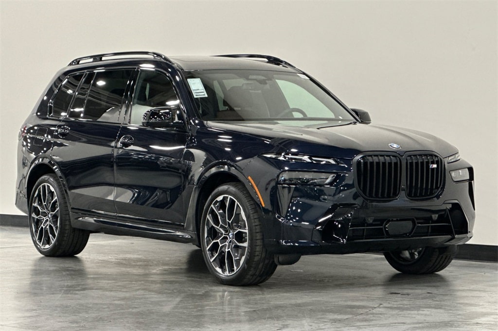 New 2026 BMW X7 M60i SUV