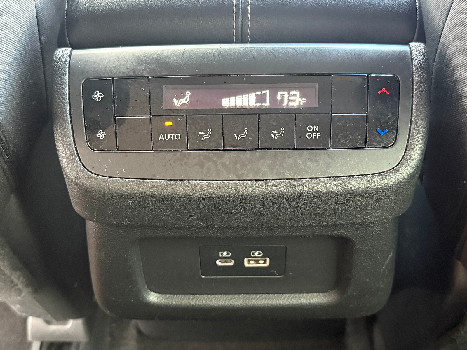 2023 Nissan Pathfinder SV - Photo 22