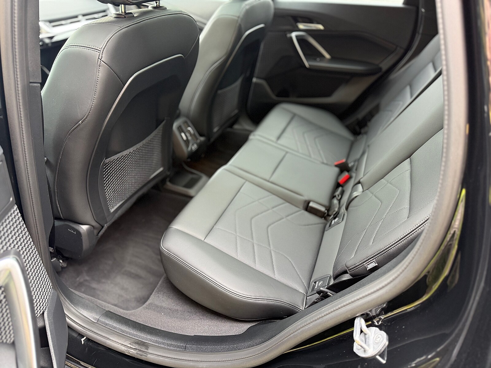 2024 BMW X1 28i - Photo 35