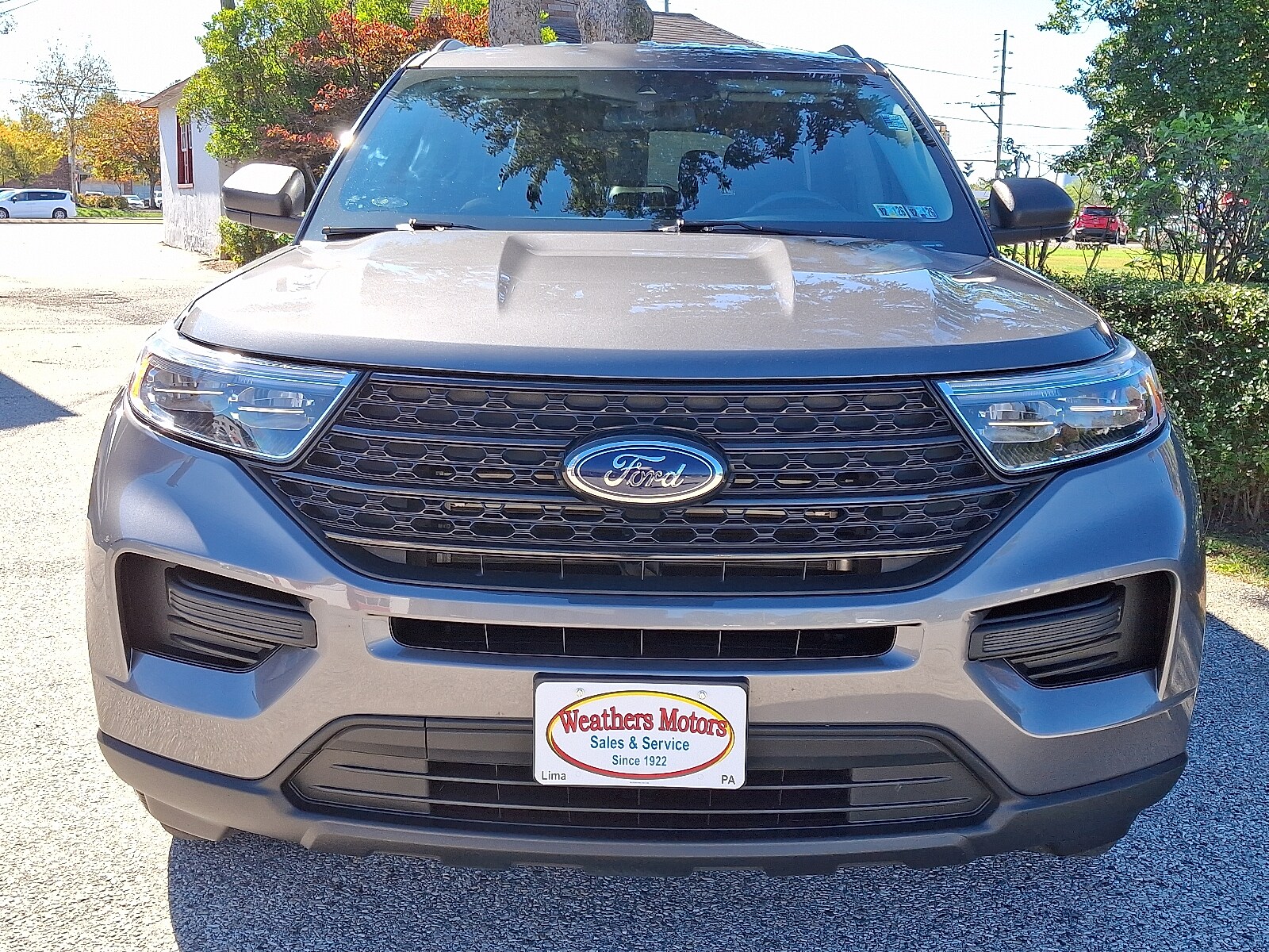 2022 Ford Explorer XLT photo 2