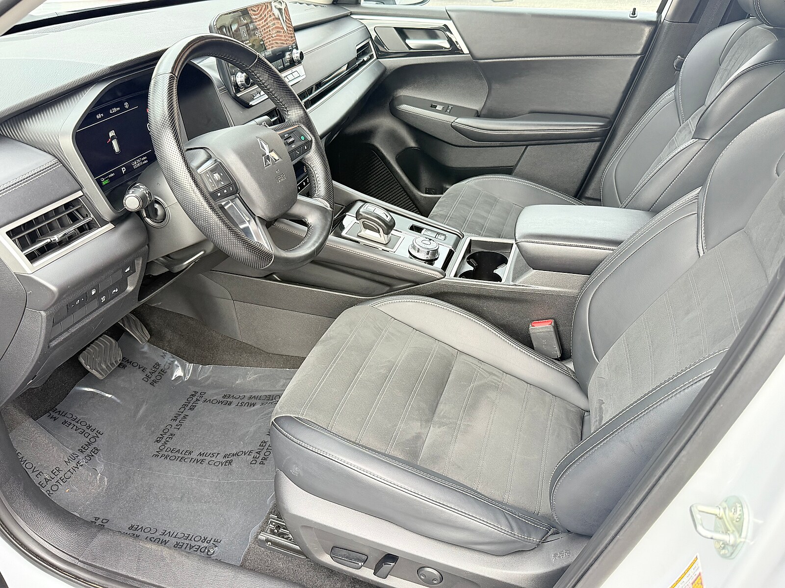 2024 Mitsubishi Outlander Plug-in Hybrid RALLIART - Photo 40