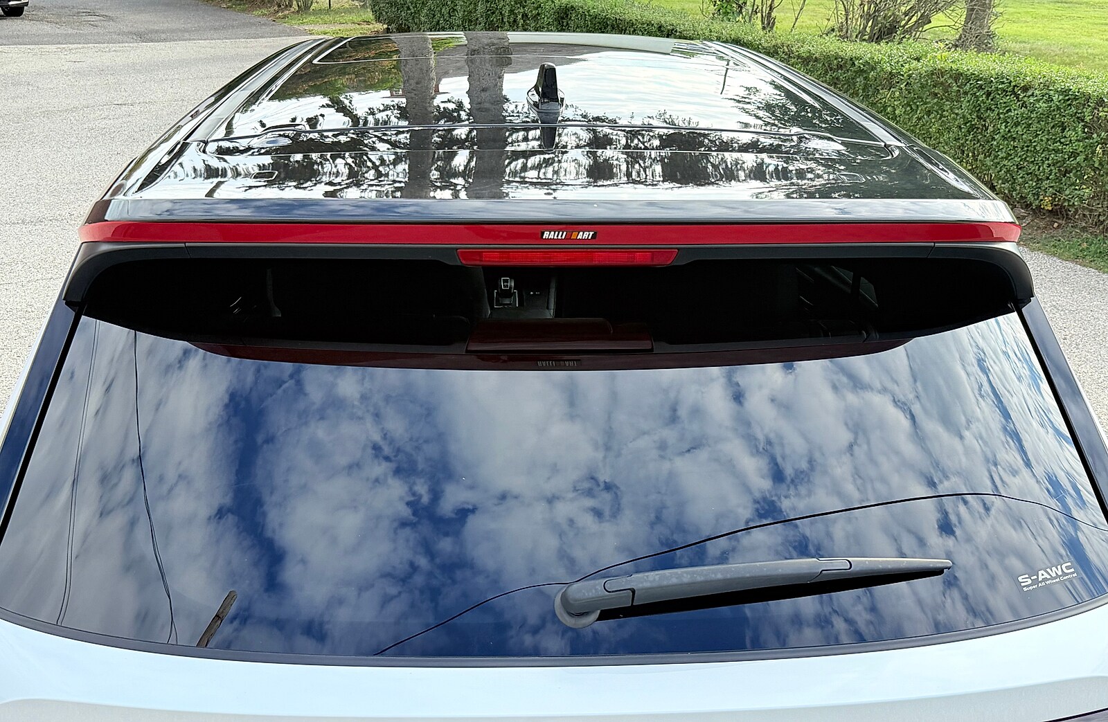 2024 Mitsubishi Outlander Plug-in Hybrid RALLIART - Photo 13
