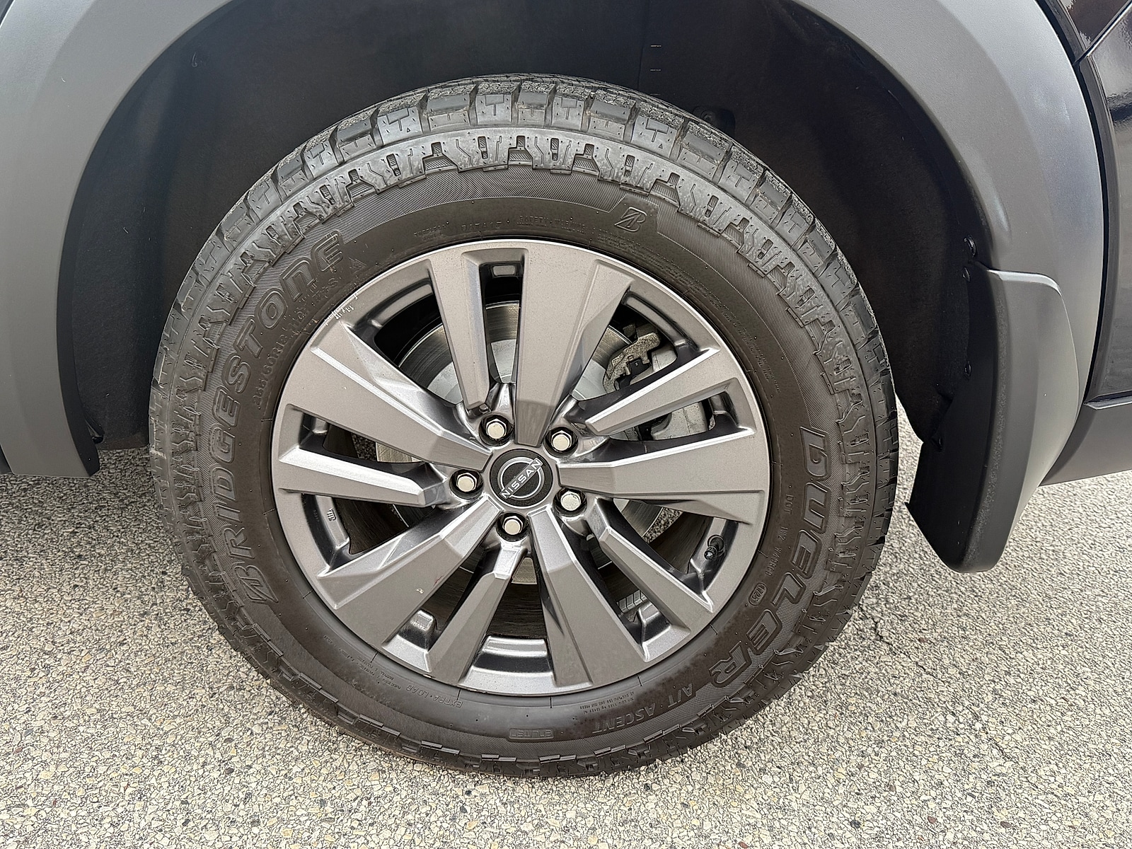 2023 Nissan Pathfinder SV - Photo 10