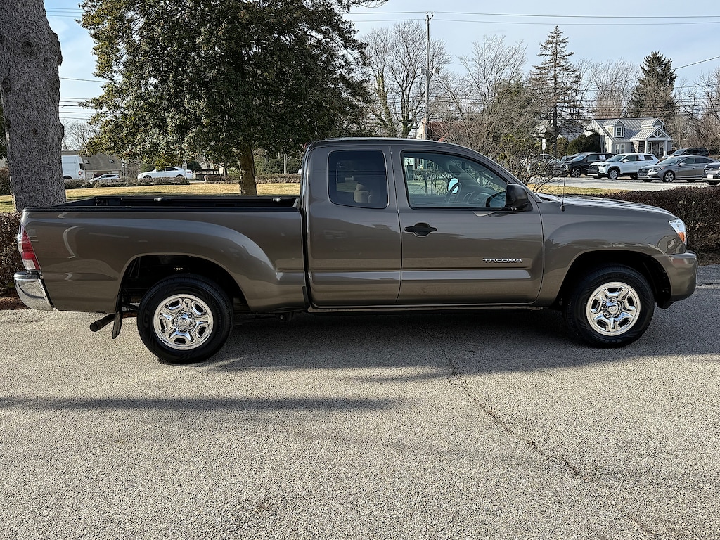 Used 2011 Toyota Tacoma Base Truck Access Cab