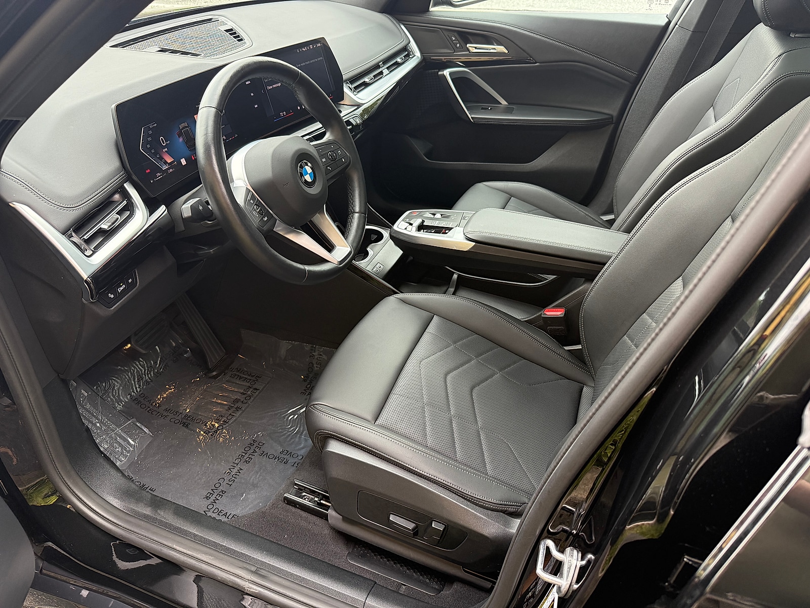 2024 BMW X1 28i - Photo 38