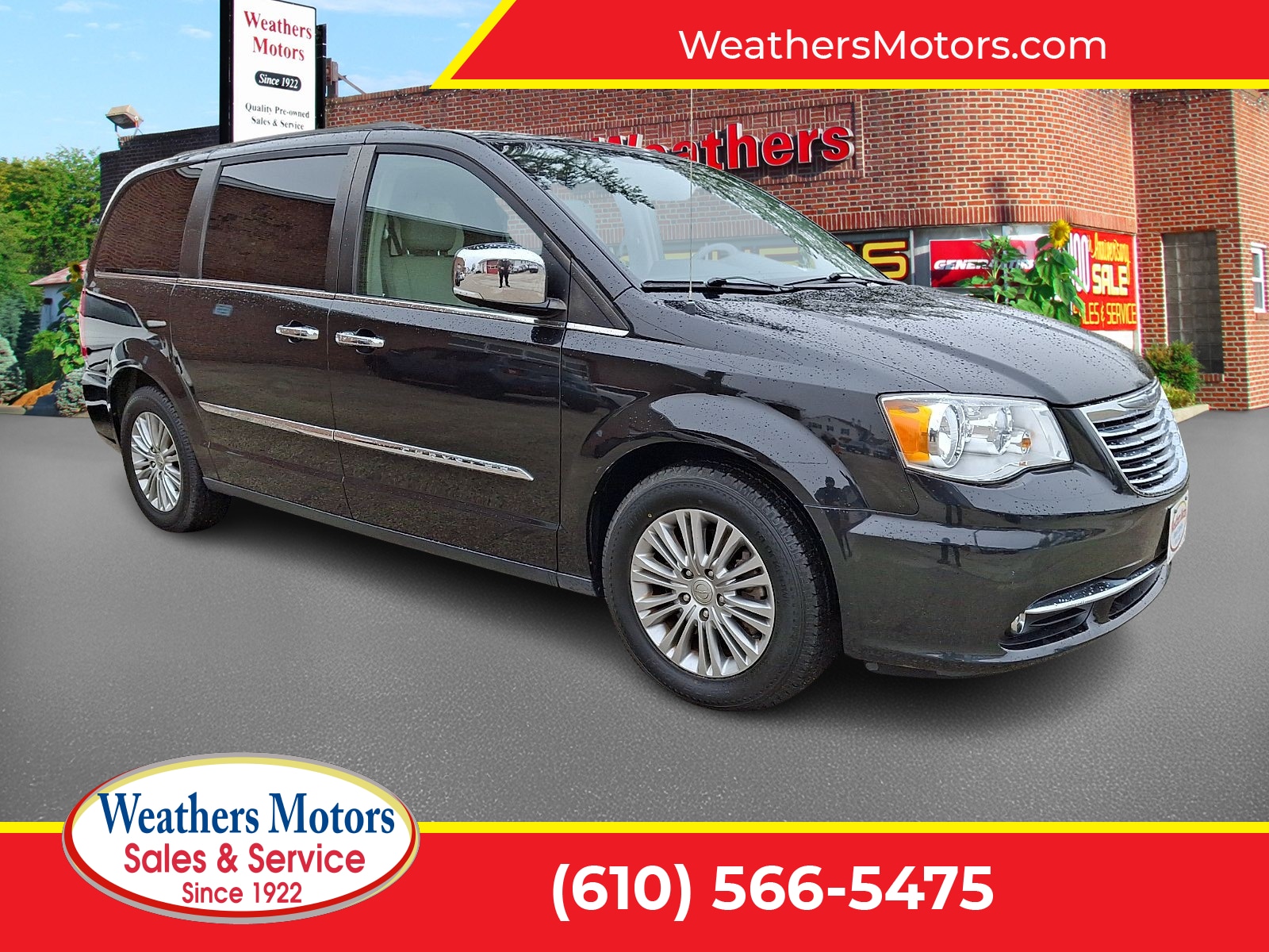 2016 Chrysler Town & Country Anniversary Edition