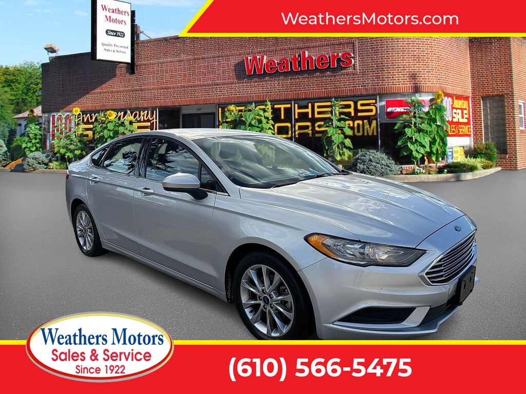 Used 2017 Ford Fusion SE Sedan