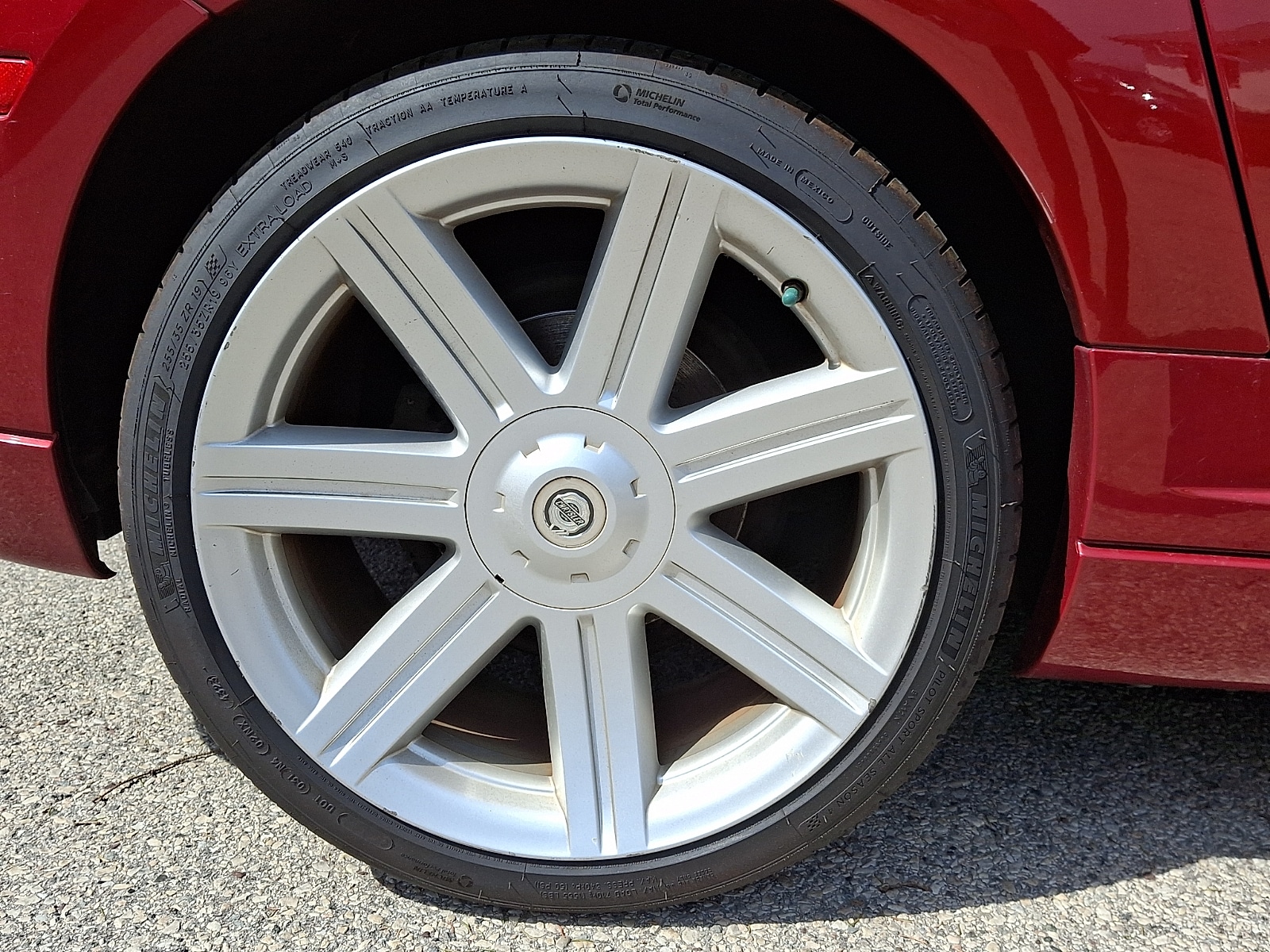 2005 Chrysler Crossfire Limited - Photo 10