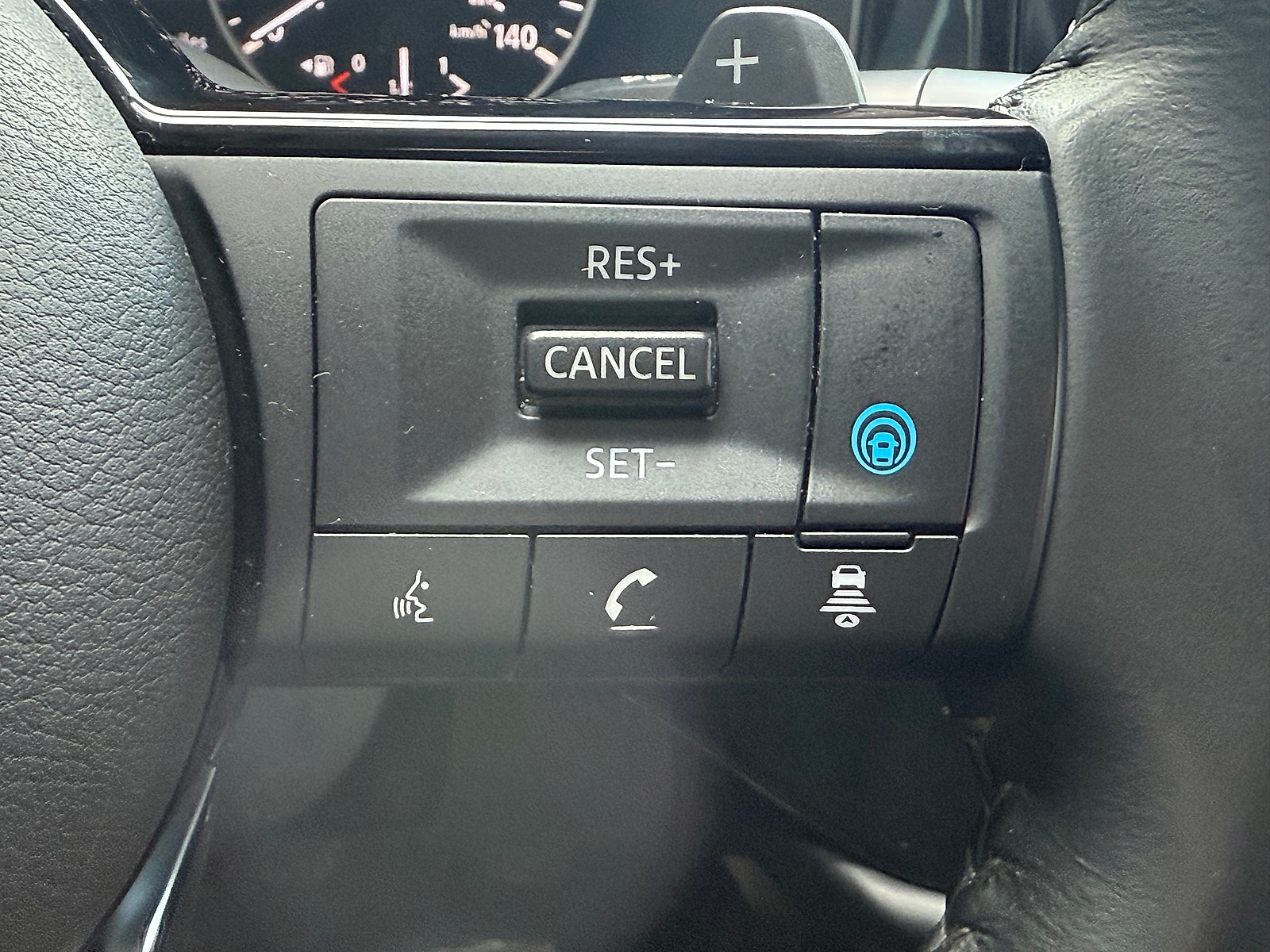 2023 Nissan Pathfinder SV - Photo 20